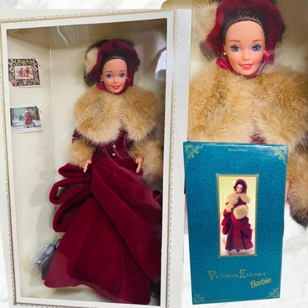 MATTEL Victorian Elegance Barbie VIntage 1994 Rare NRFB Maroon Faux Fur Bonnet